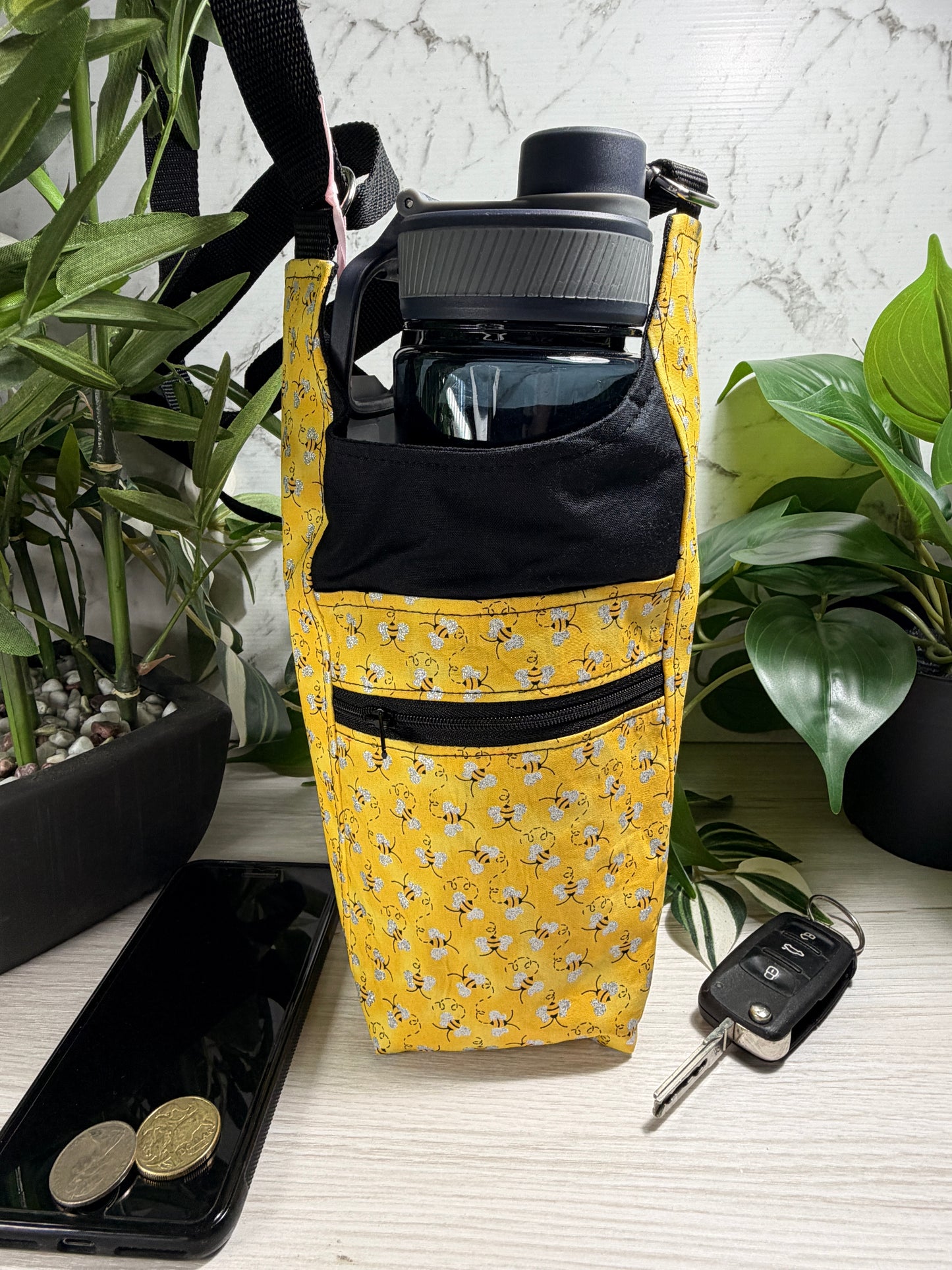 Drink Bottle Bag with Phone Pocket