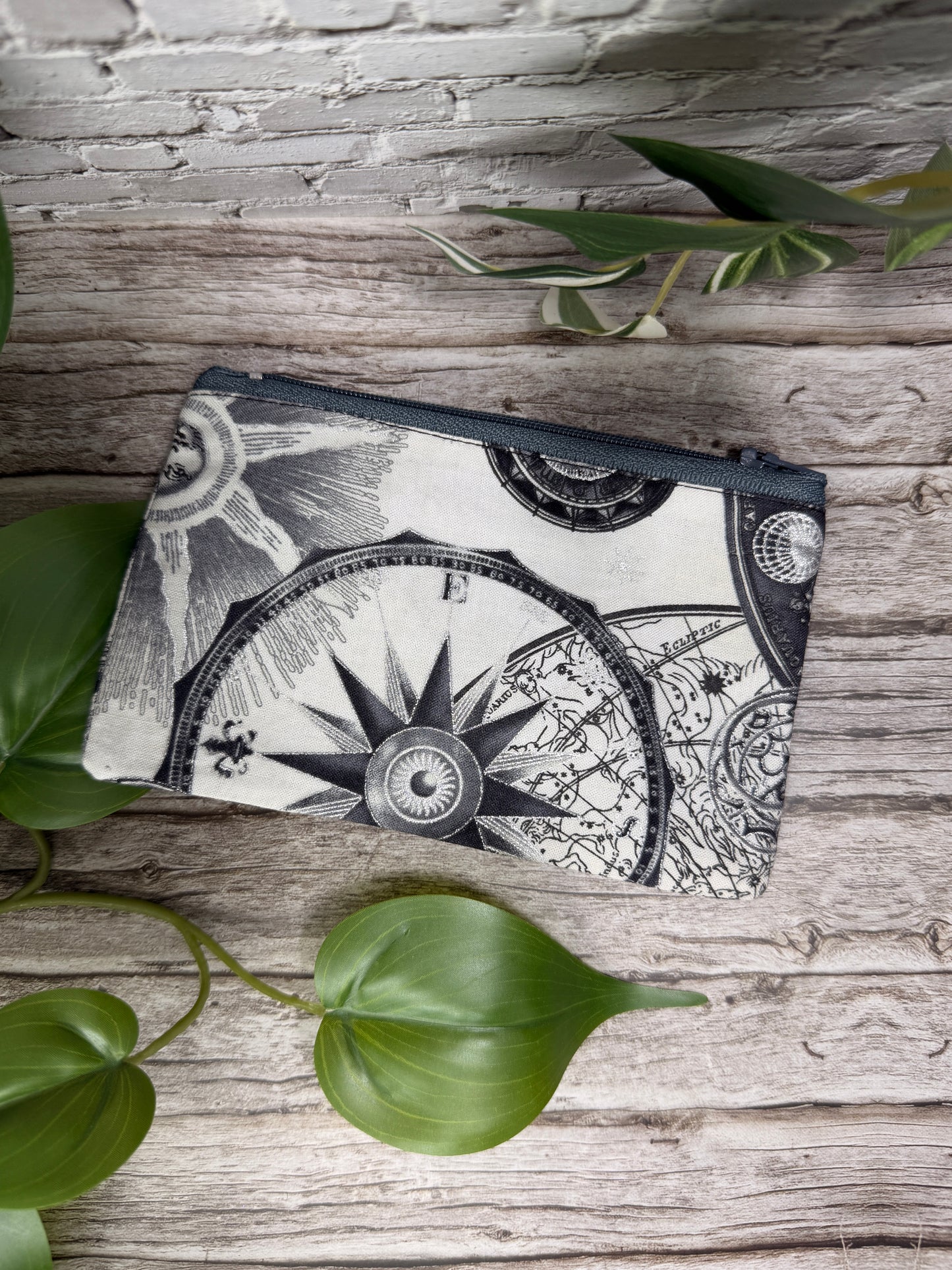 Essentials Pouch for Everyday Organisation