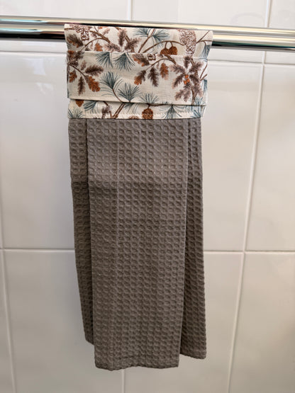 Hanging Tea Towel for Kitchen & Bathroom