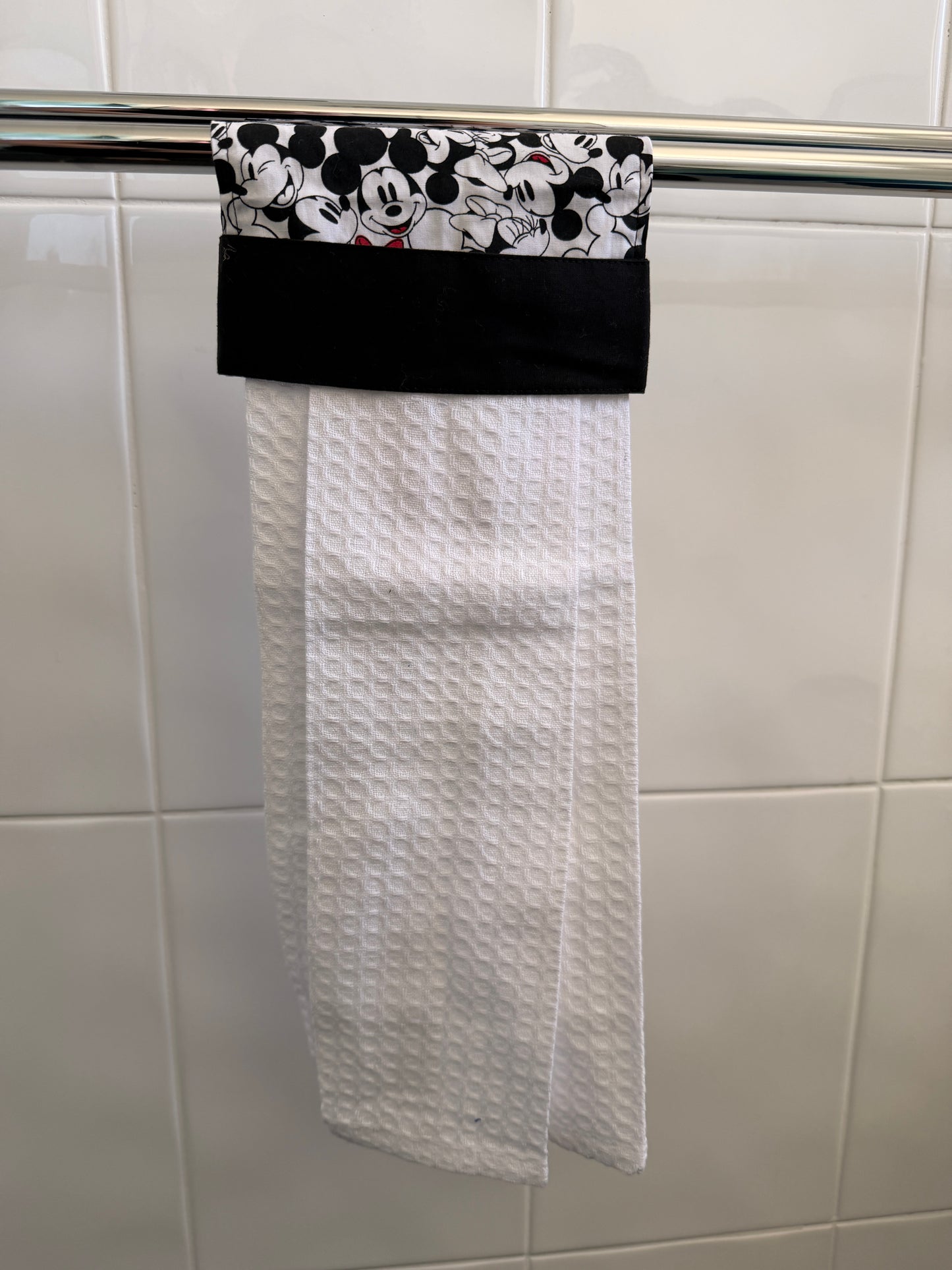 Hanging Tea Towel for Kitchen & Bathroom